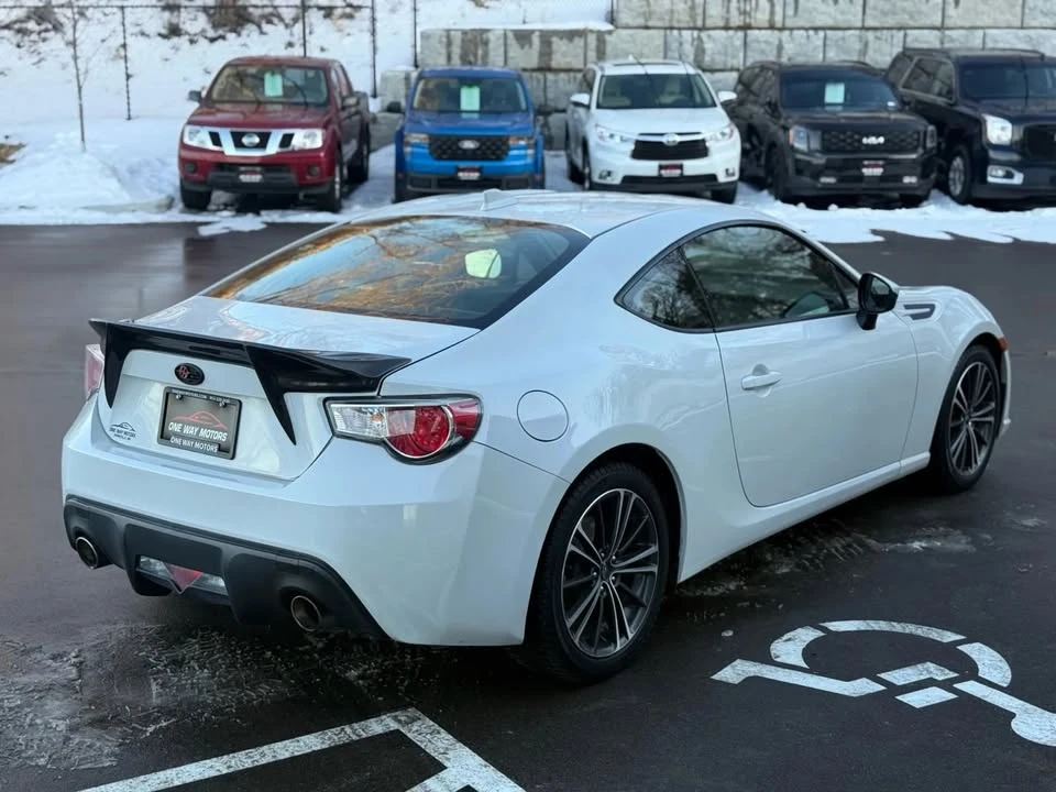 2015 Subaru BRZ 1st Gen - Image 5 of 19