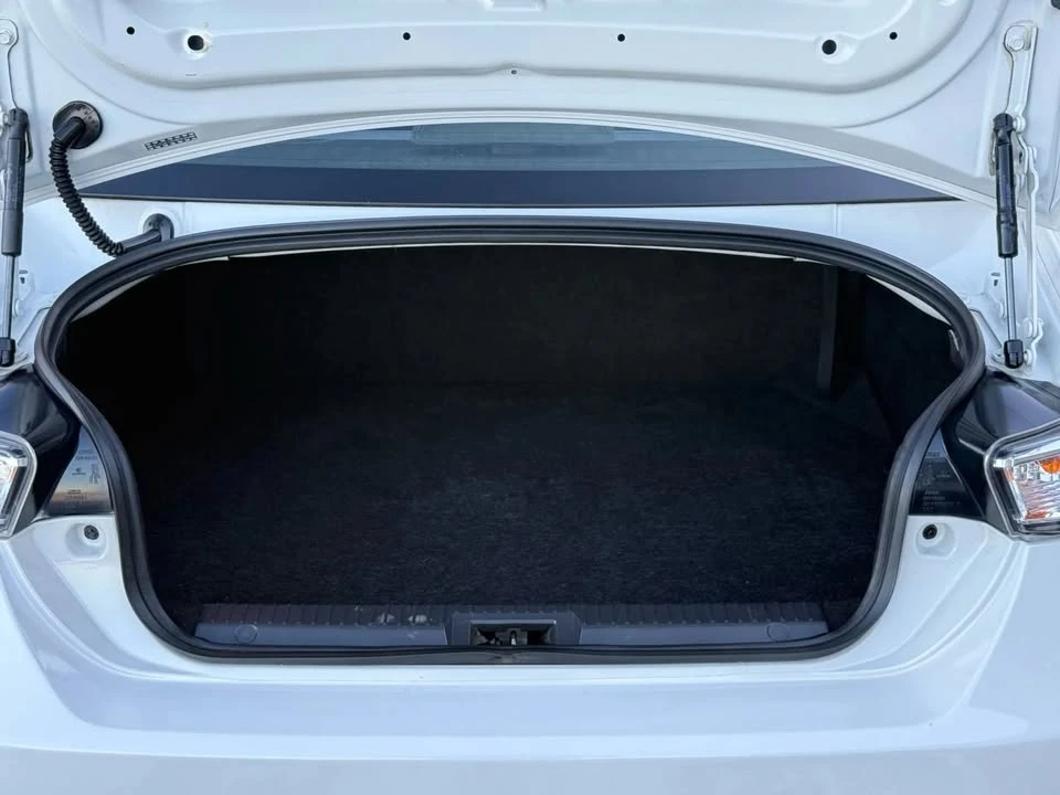 2015 Subaru BRZ 1st Gen - Image 10 of 19