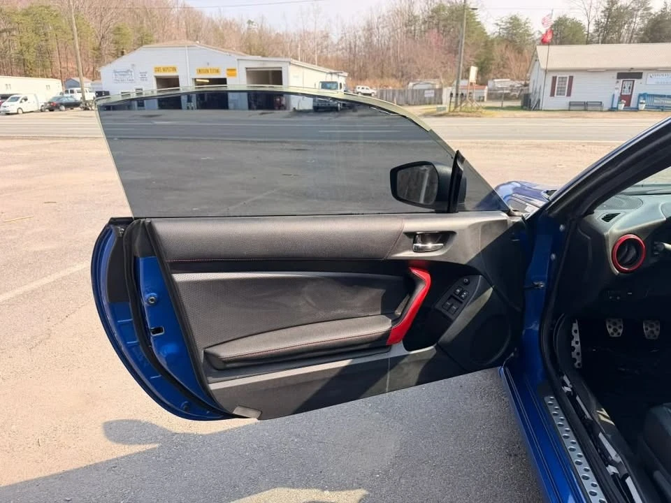 2015 Subaru BRZ 1st Gen - Image 11 of 17
