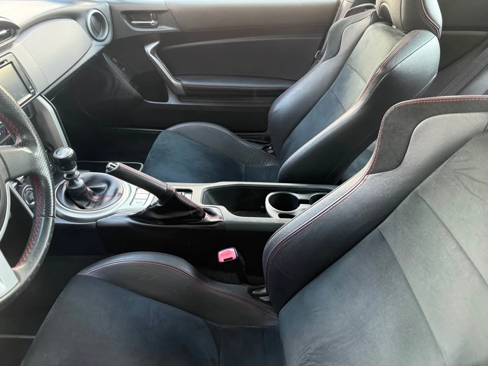 2015 Subaru BRZ 1st Gen - Image 5 of 6