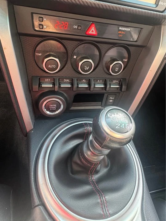 2015 Subaru BRZ 1st Gen - Image 8 of 15