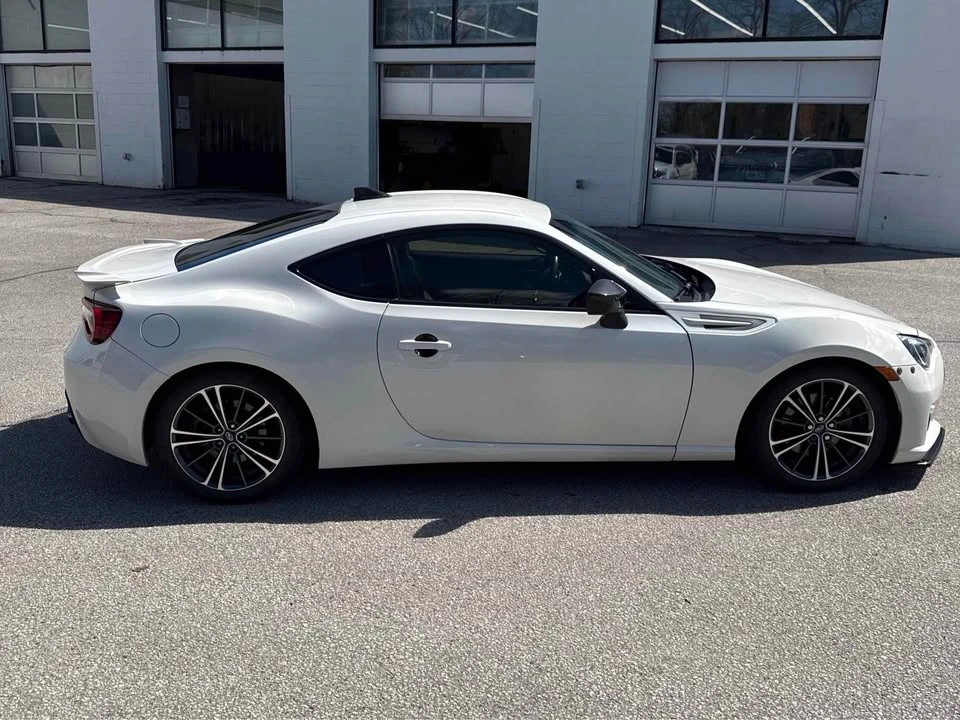 2015 Subaru BRZ 1st Gen - Image 4 of 12