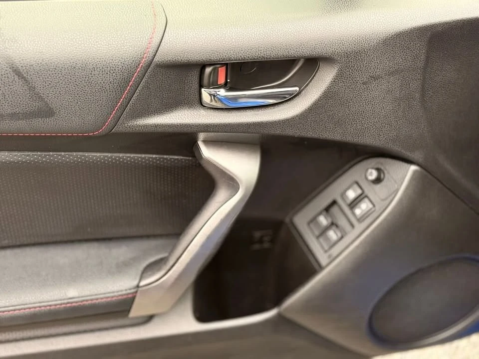2015 Subaru BRZ 1st Gen - Image 10 of 20