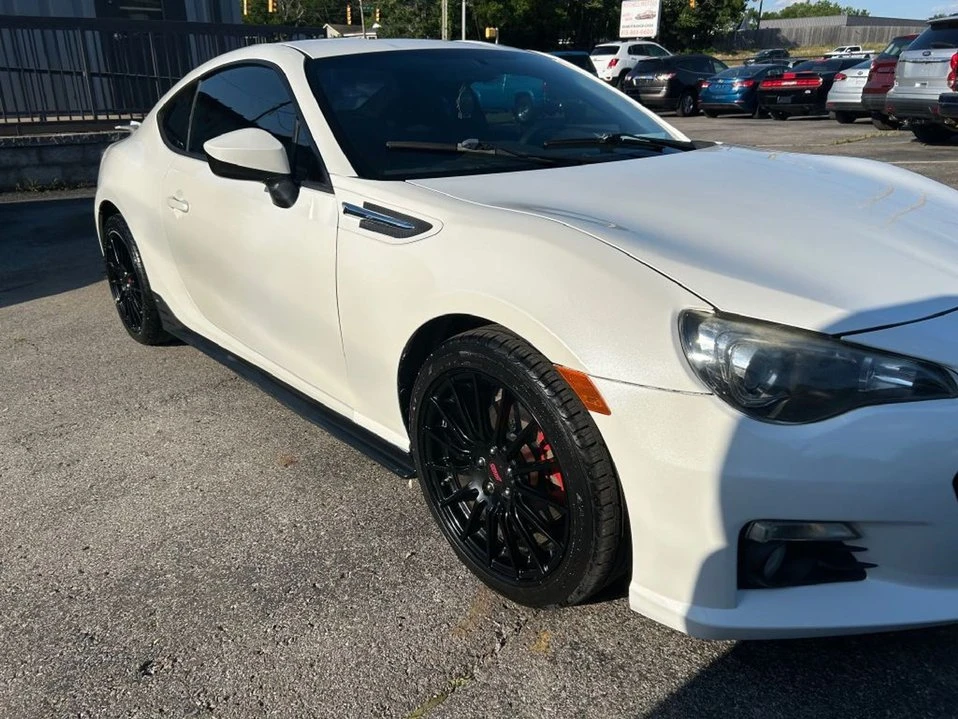 2015 Subaru BRZ 1st Gen - Image 2 of 10