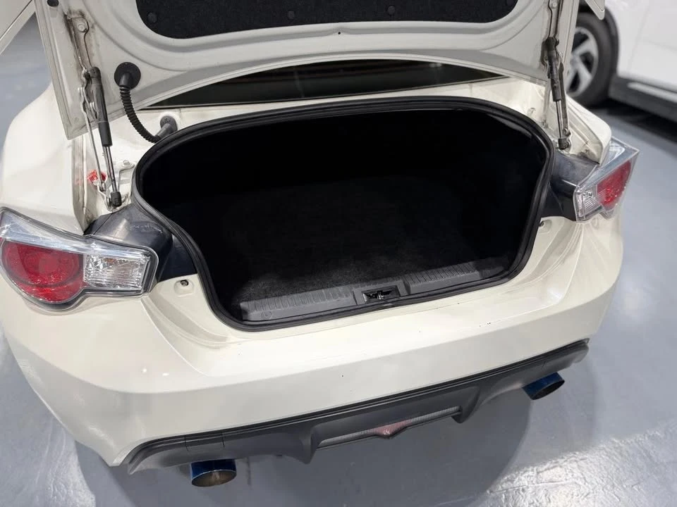 2015 Subaru BRZ 1st Gen - Image 8 of 20