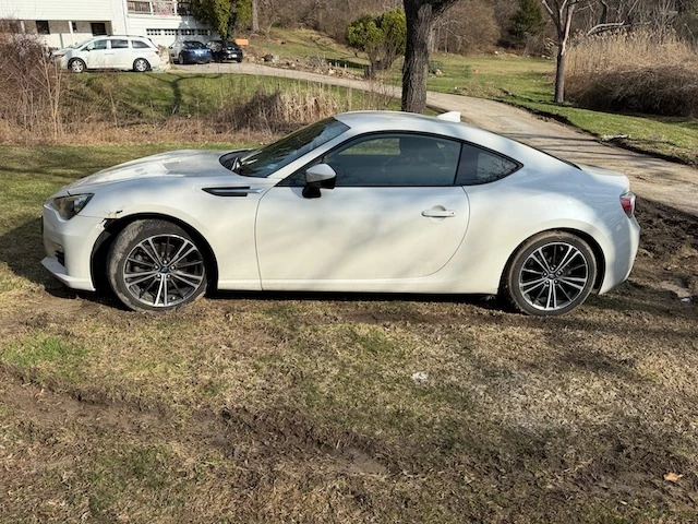 2015 Subaru BRZ 1st Gen - Image 5 of 19