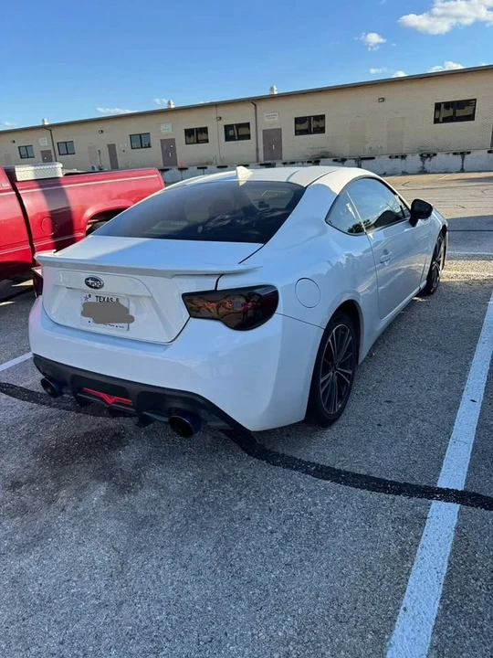2015 Subaru BRZ 1st Gen - Image 5 of 8
