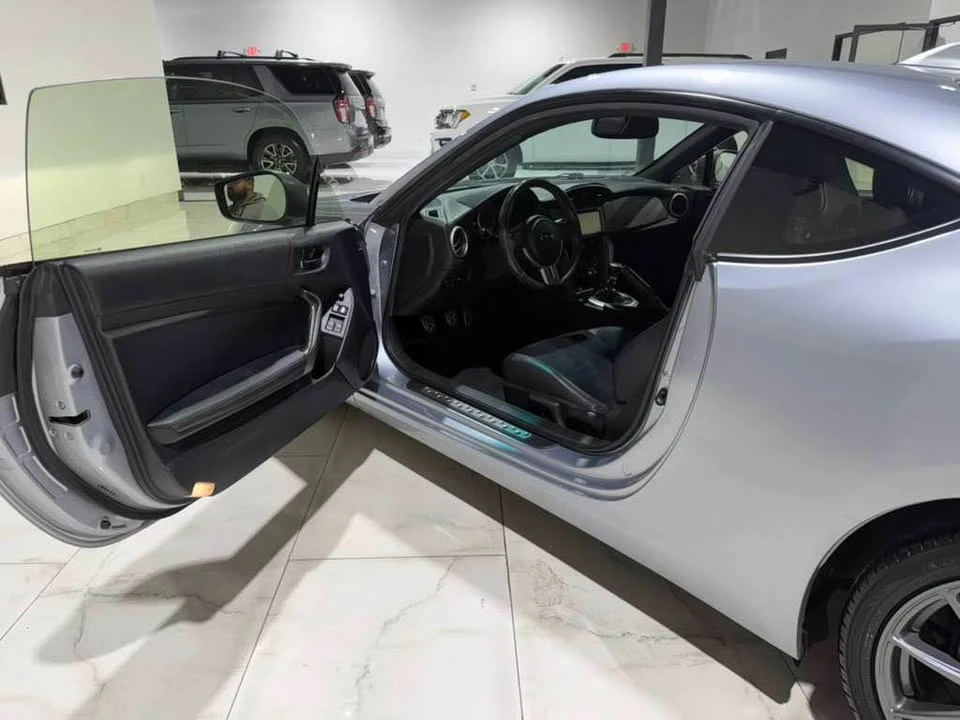 2015 Subaru BRZ 1st Gen - Image 14 of 19