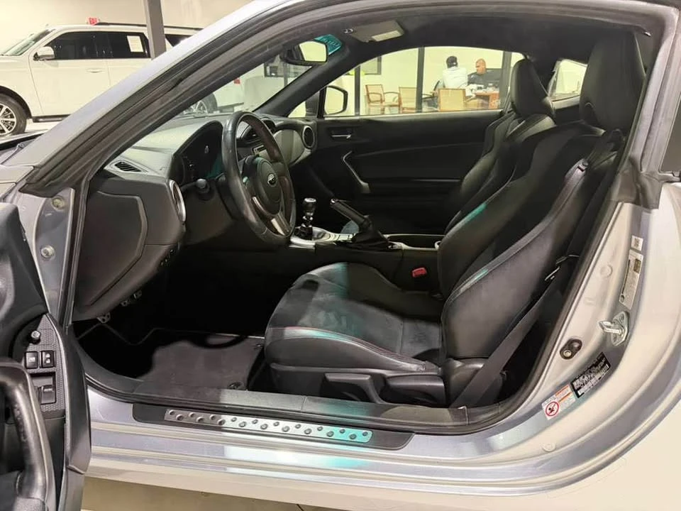 2015 Subaru BRZ 1st Gen - Image 16 of 19