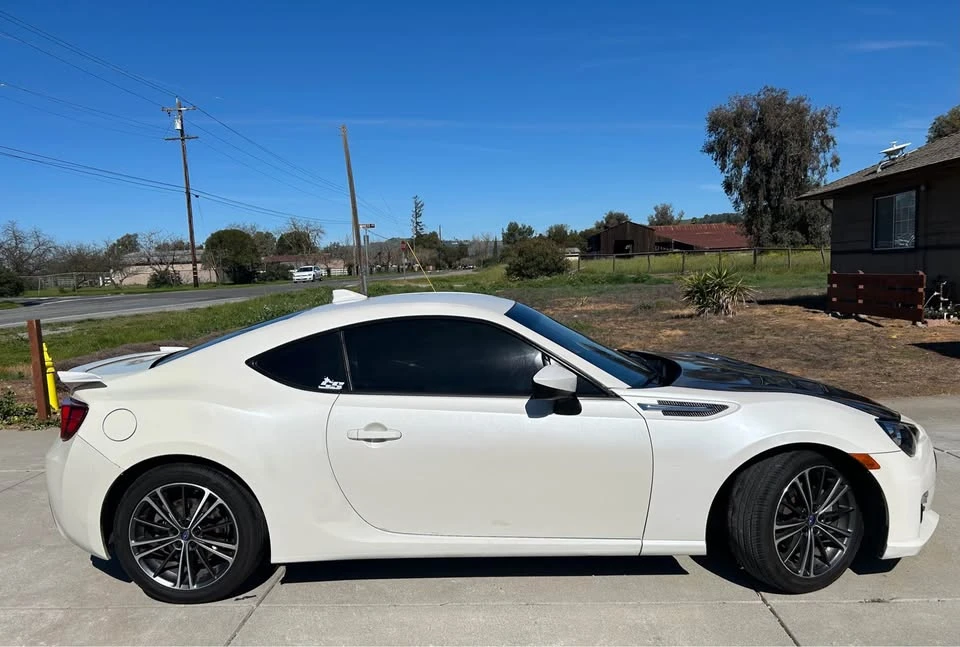 2015 Subaru BRZ 1st Gen - Image 4 of 16