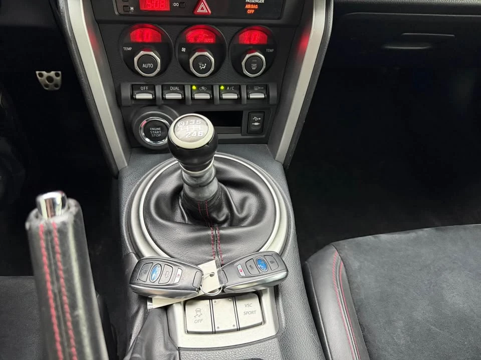 2015 Subaru BRZ 1st Gen - Image 11 of 12