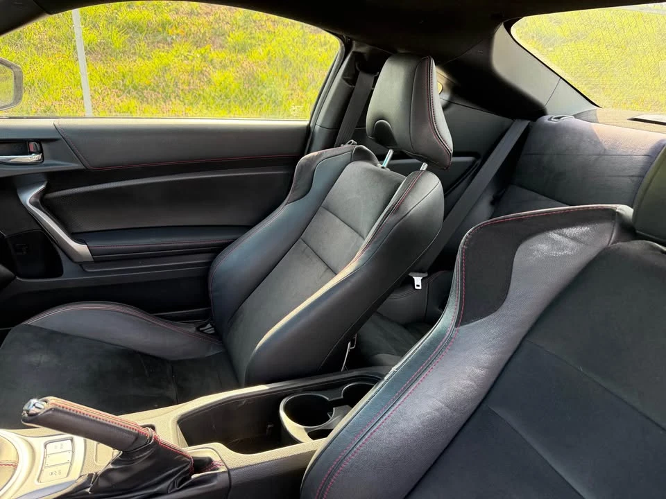 2015 Subaru BRZ 1st Gen - Image 12 of 19