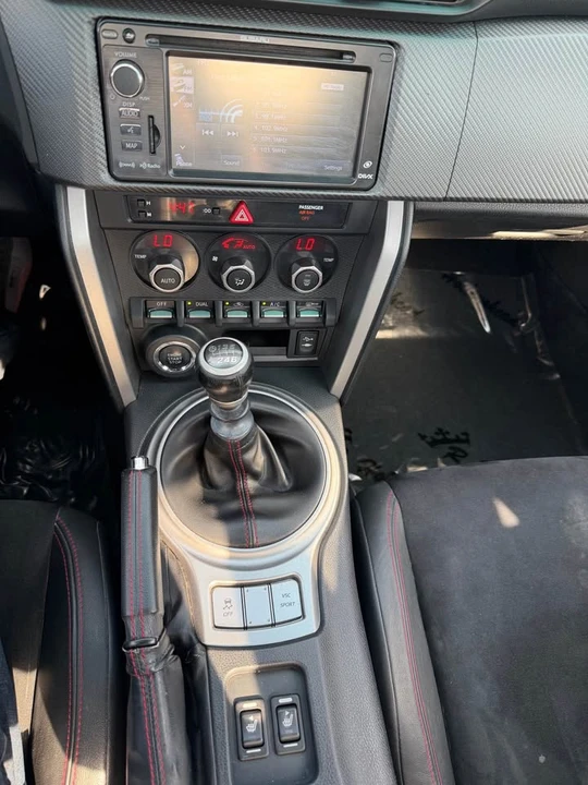 2015 Subaru BRZ 1st Gen - Image 13 of 19