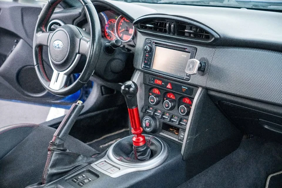 2015 Subaru BRZ 1st Gen - Image 10 of 20