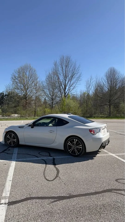 2015 Subaru BRZ 1st Gen - Image 3 of 5