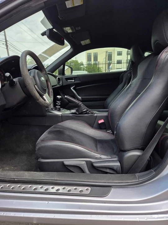 2015 Subaru BRZ 1st Gen - Image 7 of 8