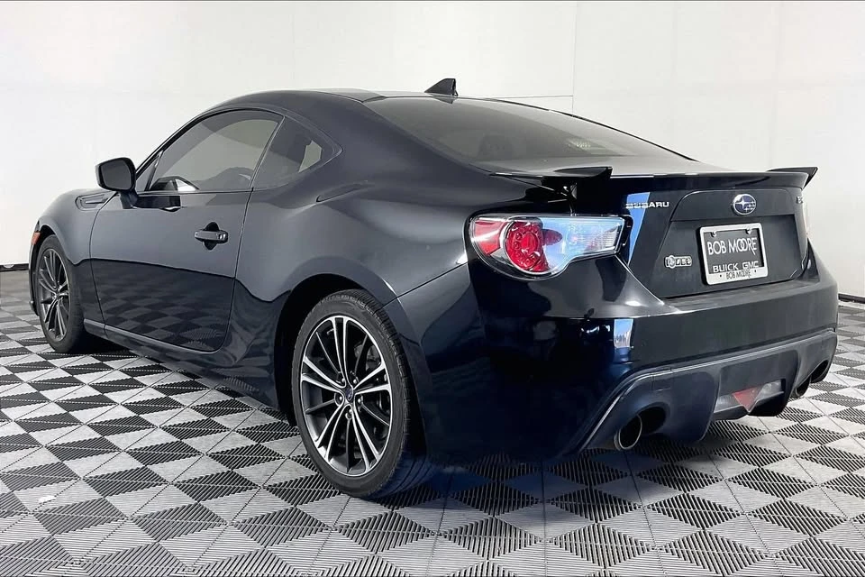 2015 Subaru BRZ 1st Gen - Image 2 of 3
