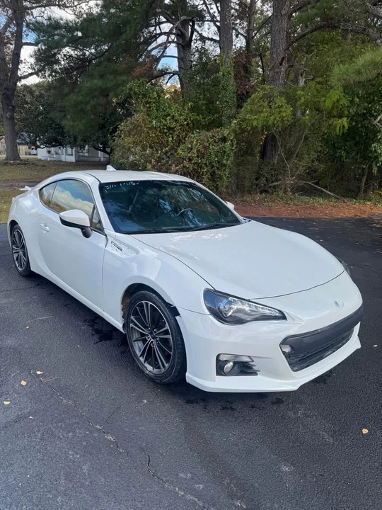 2015 Subaru BRZ 1st Gen - Image 2 of 7