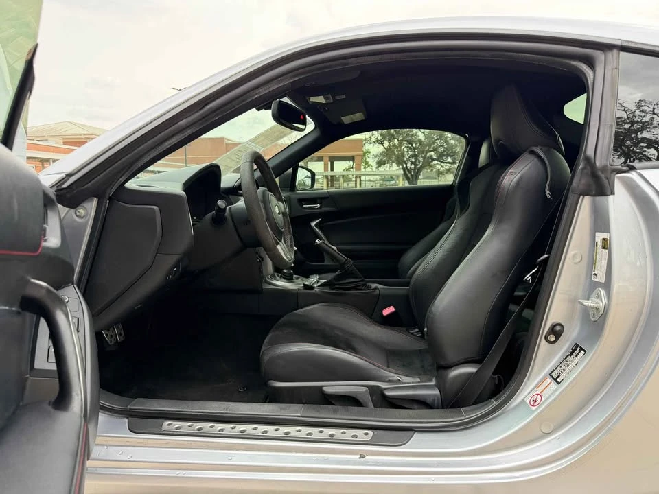 2015 Subaru BRZ 1st Gen - Image 7 of 9