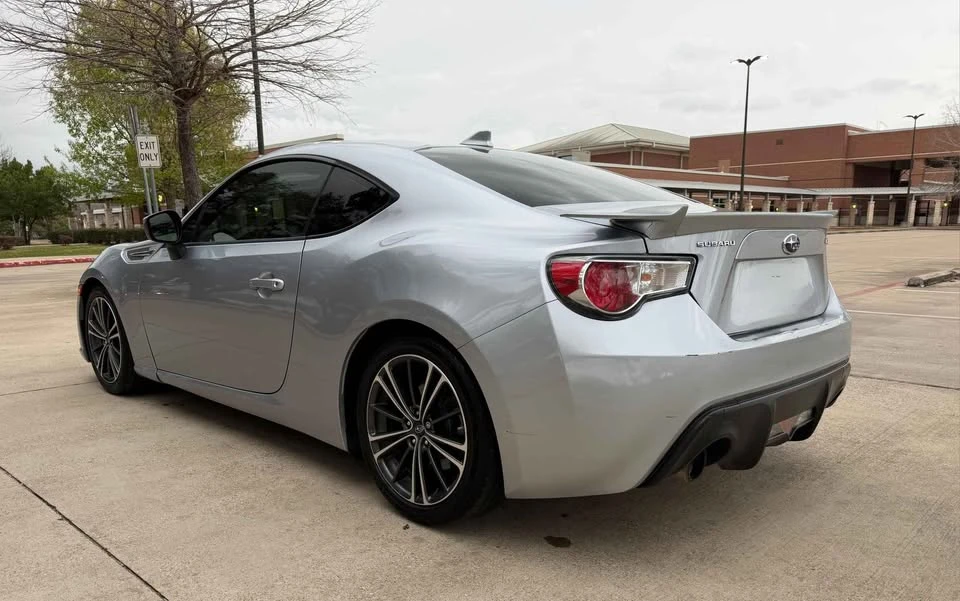 2015 Subaru BRZ 1st Gen - Image 6 of 9