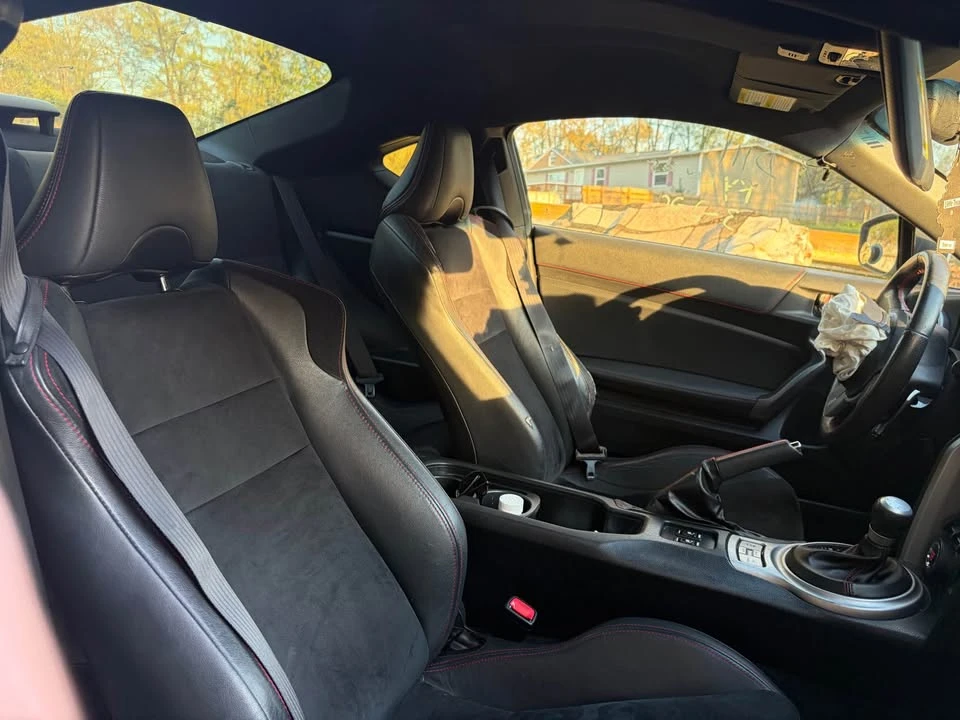 2015 Subaru BRZ 1st Gen - Image 10 of 15