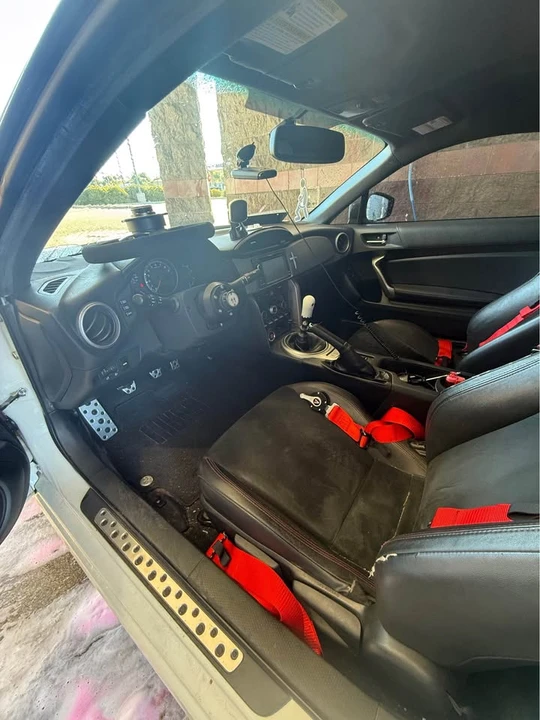 2015 Subaru BRZ 1st Gen - Image 7 of 11