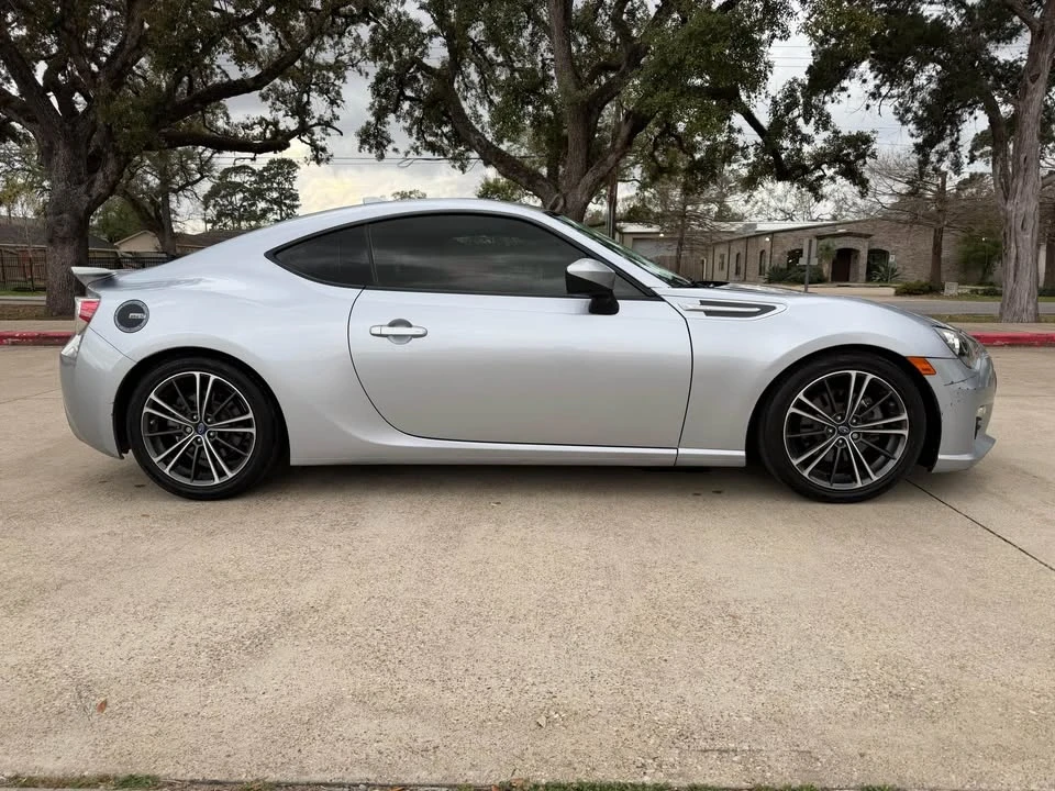 2015 Subaru BRZ 1st Gen - Image 3 of 12
