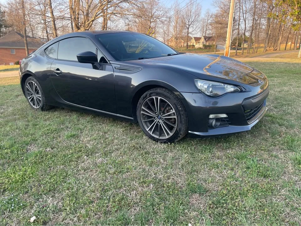 2015 Subaru BRZ 1st Gen - Image 2 of 17
