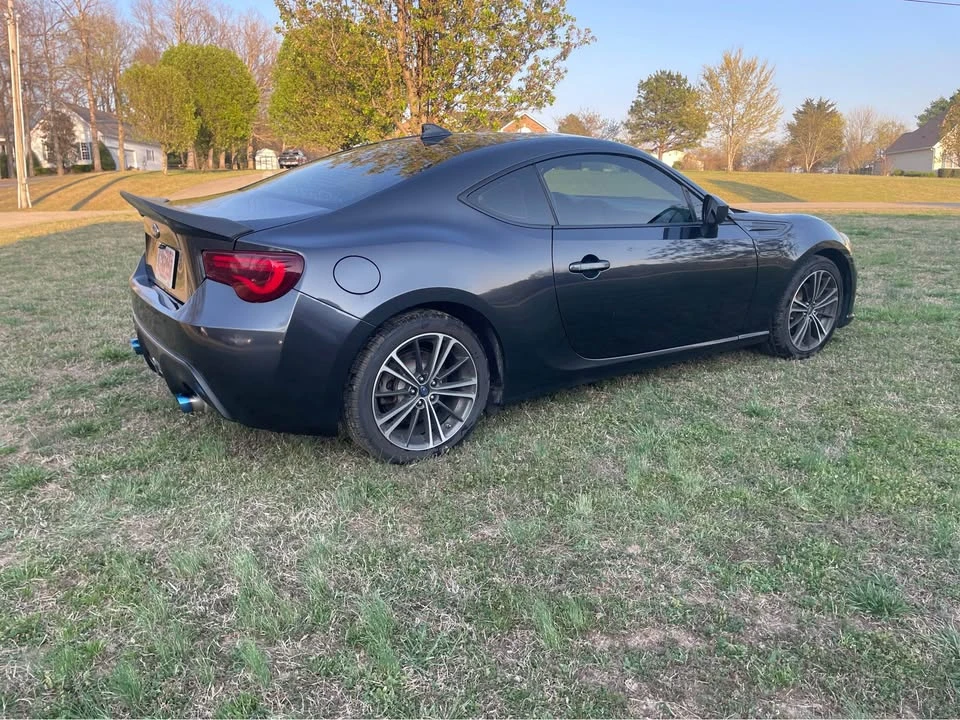 2015 Subaru BRZ 1st Gen - Image 3 of 17