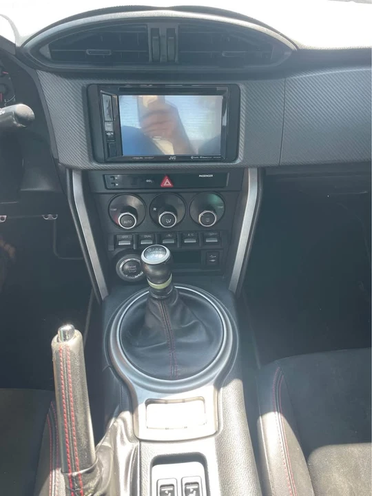 2015 Subaru BRZ 1st Gen - Image 9 of 17