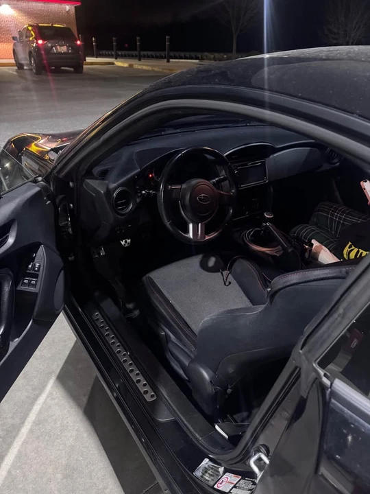 2015 Subaru BRZ 1st Gen - Image 3 of 6
