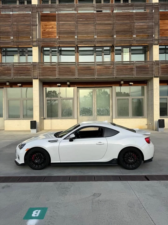 2015 Subaru BRZ 1st Gen - Image 8 of 13