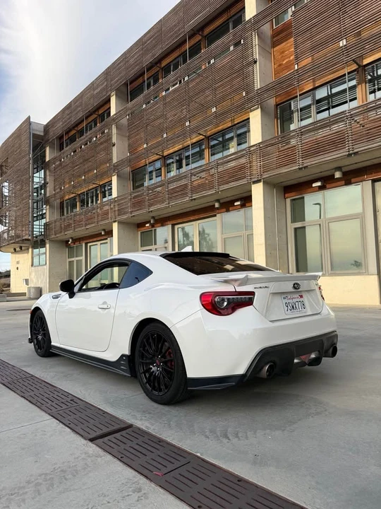 2015 Subaru BRZ 1st Gen - Image 7 of 13