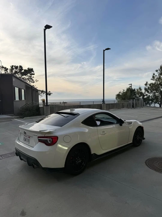 2015 Subaru BRZ 1st Gen - Image 5 of 14