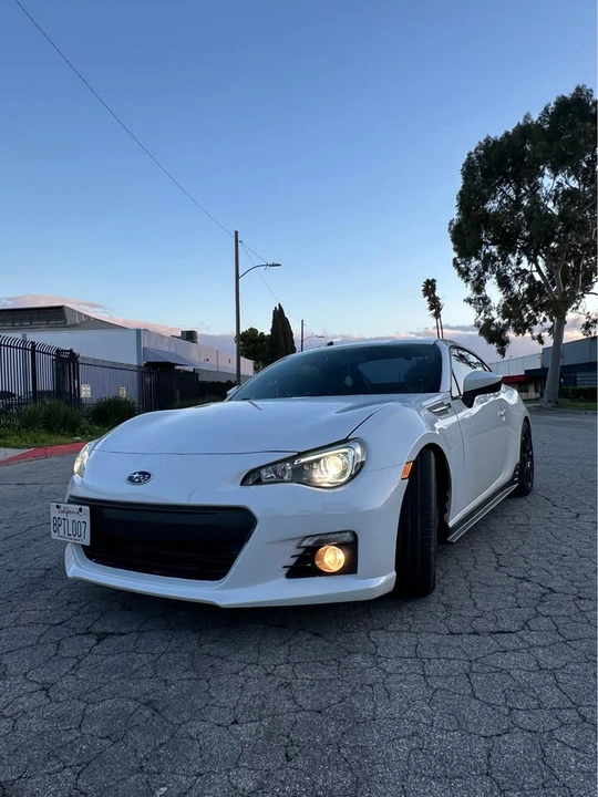 2015 Subaru BRZ 1st Gen - Image 3 of 11