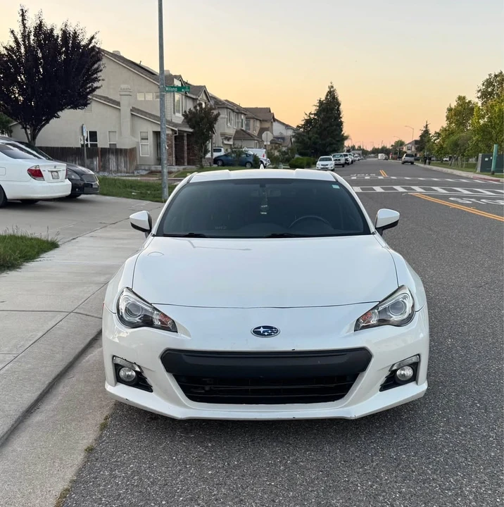 2015 Subaru BRZ 1st Gen - Image 4 of 7