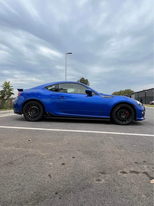 2015 Subaru BRZ 1st Gen - Image 2 of 17
