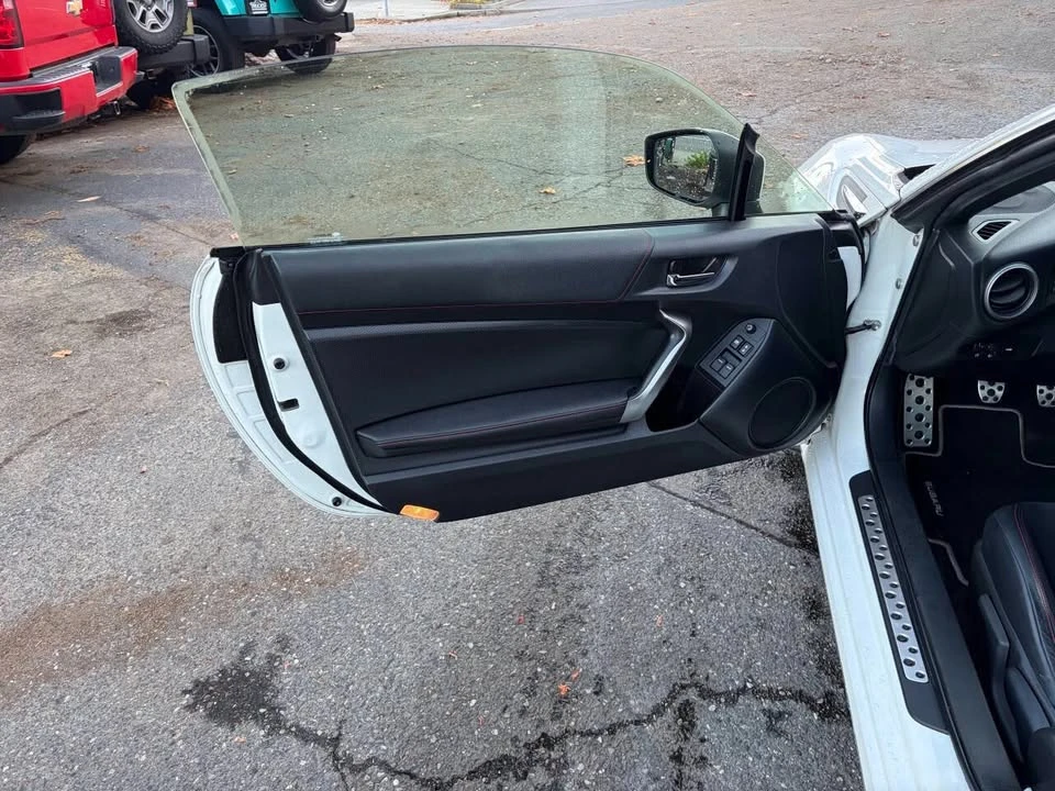 2015 Subaru BRZ 1st Gen - Image 11 of 18
