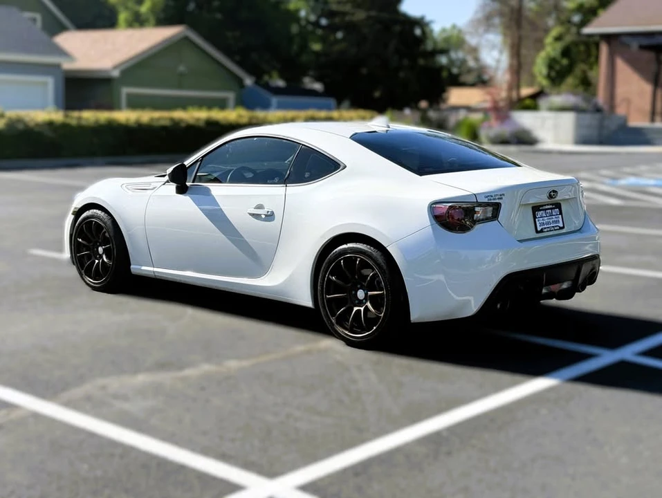 2015 Subaru BRZ 1st Gen - Image 5 of 15