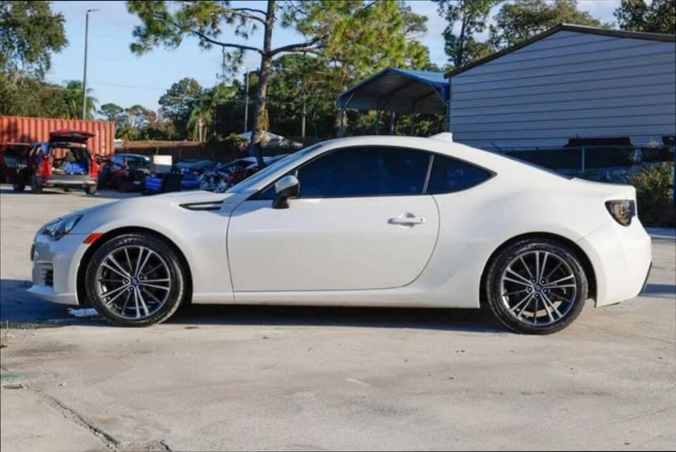 2015 Subaru BRZ 1st Gen - Image 2 of 18