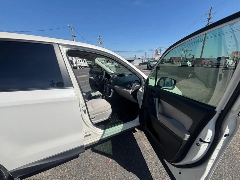 2015 Subaru Forester 4th Gen - Image 9 of 16