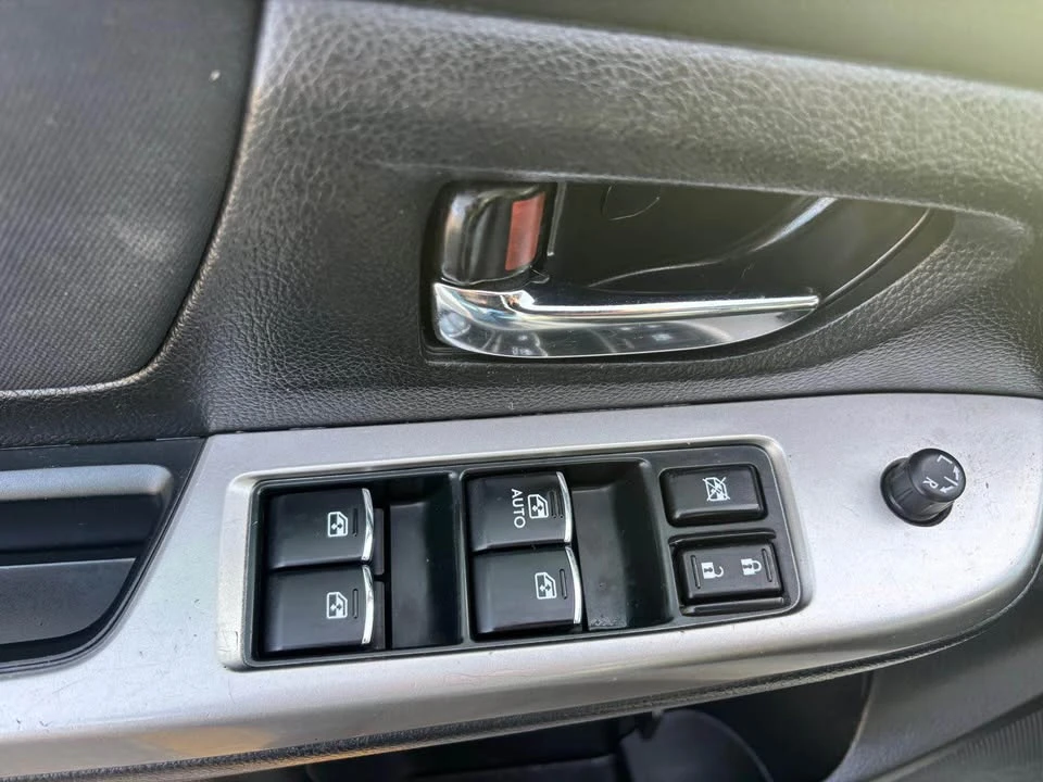 2015 Subaru Impreza 4th Gen - Image 9 of 14