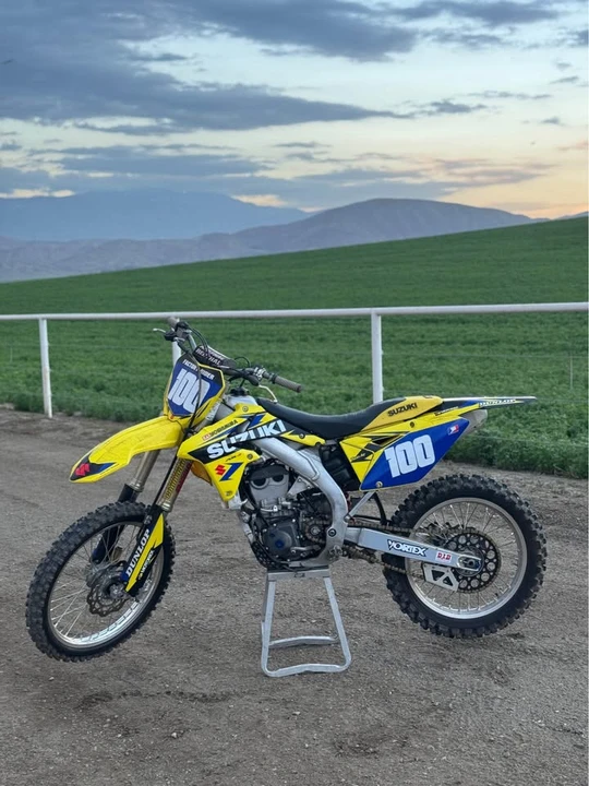 2015 Suzuki TM & RM - Image 3 of 8