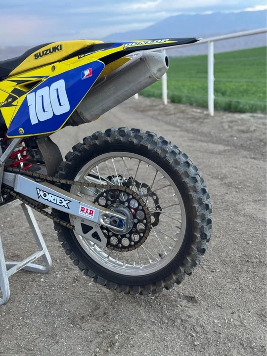 2015 Suzuki TM & RM - Image 8 of 8