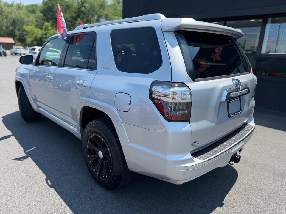 2015 Toyota 4Runner 5th Gen - Image 4 of 20
