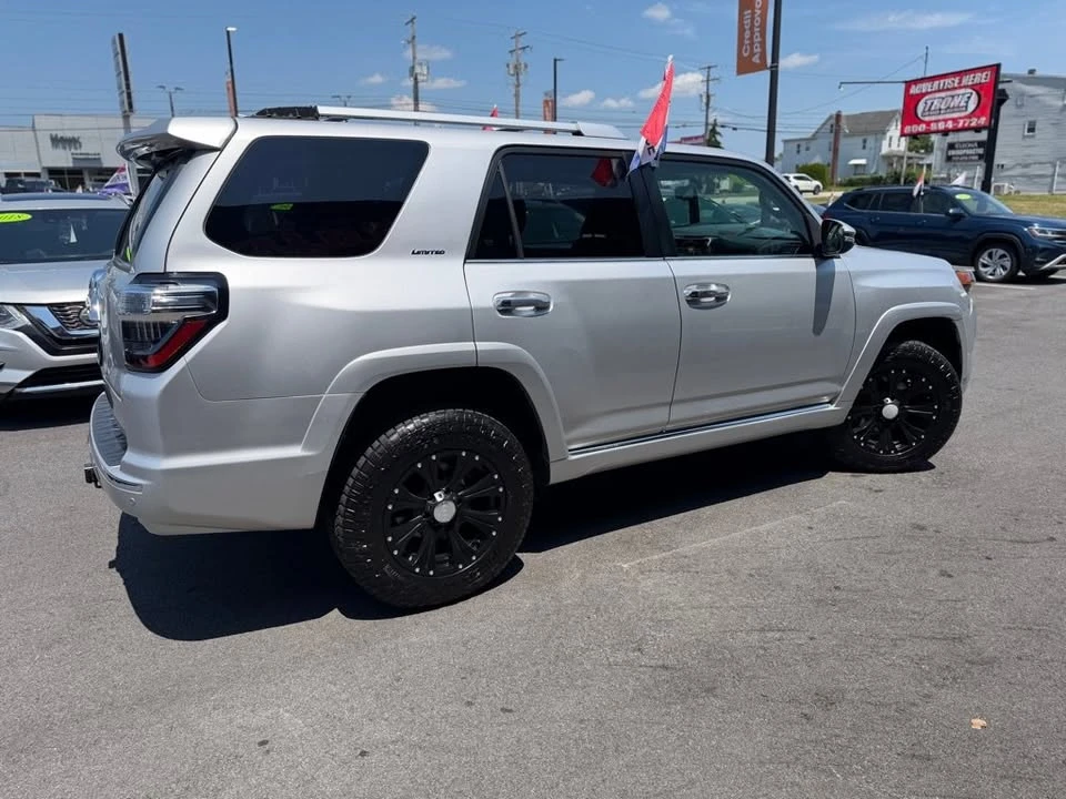 2015 Toyota 4Runner 5th Gen - Image 7 of 20