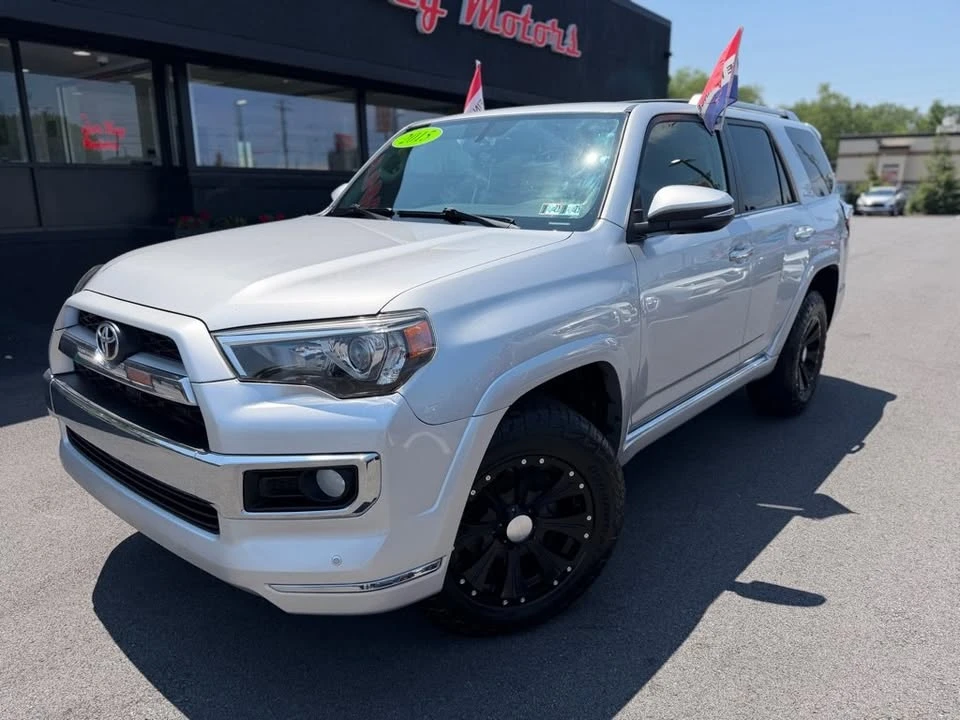 2015 Toyota 4Runner 5th Gen - Image 2 of 20