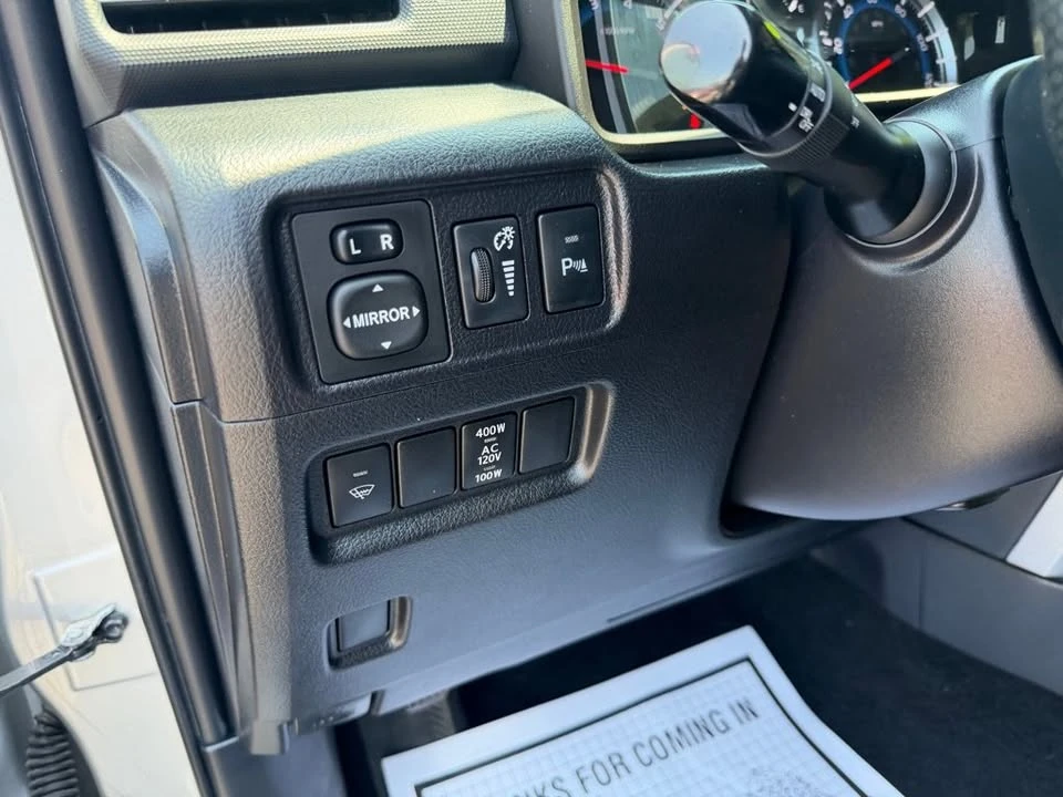 2015 Toyota 4Runner 5th Gen - Image 14 of 20