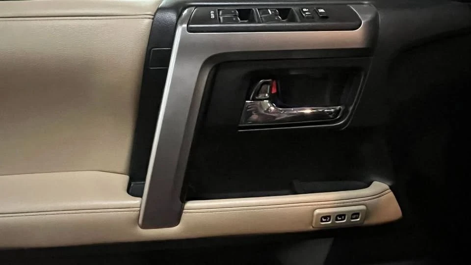 2015 Toyota 4Runner 5th Gen - Image 17 of 20