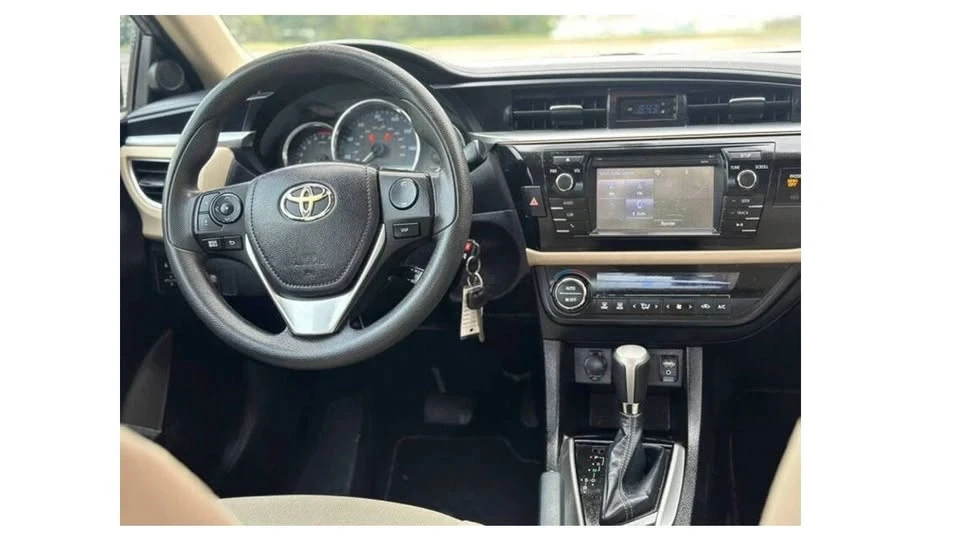 2015 Toyota Corolla 11th Gen - Image 9 of 9